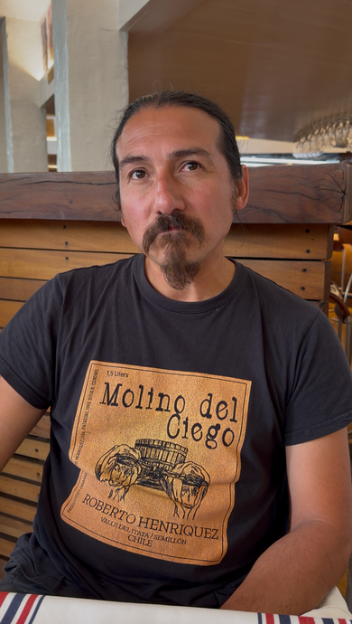 El vino como identidad: la filosofía de Roberto Henríquez